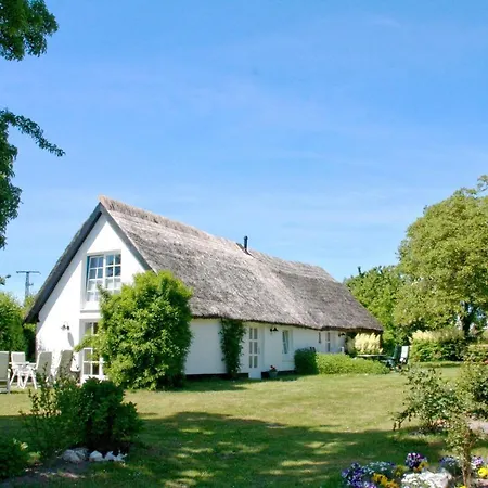 公寓 Gutshof Ostseeblick Ferienwohnung 02 *